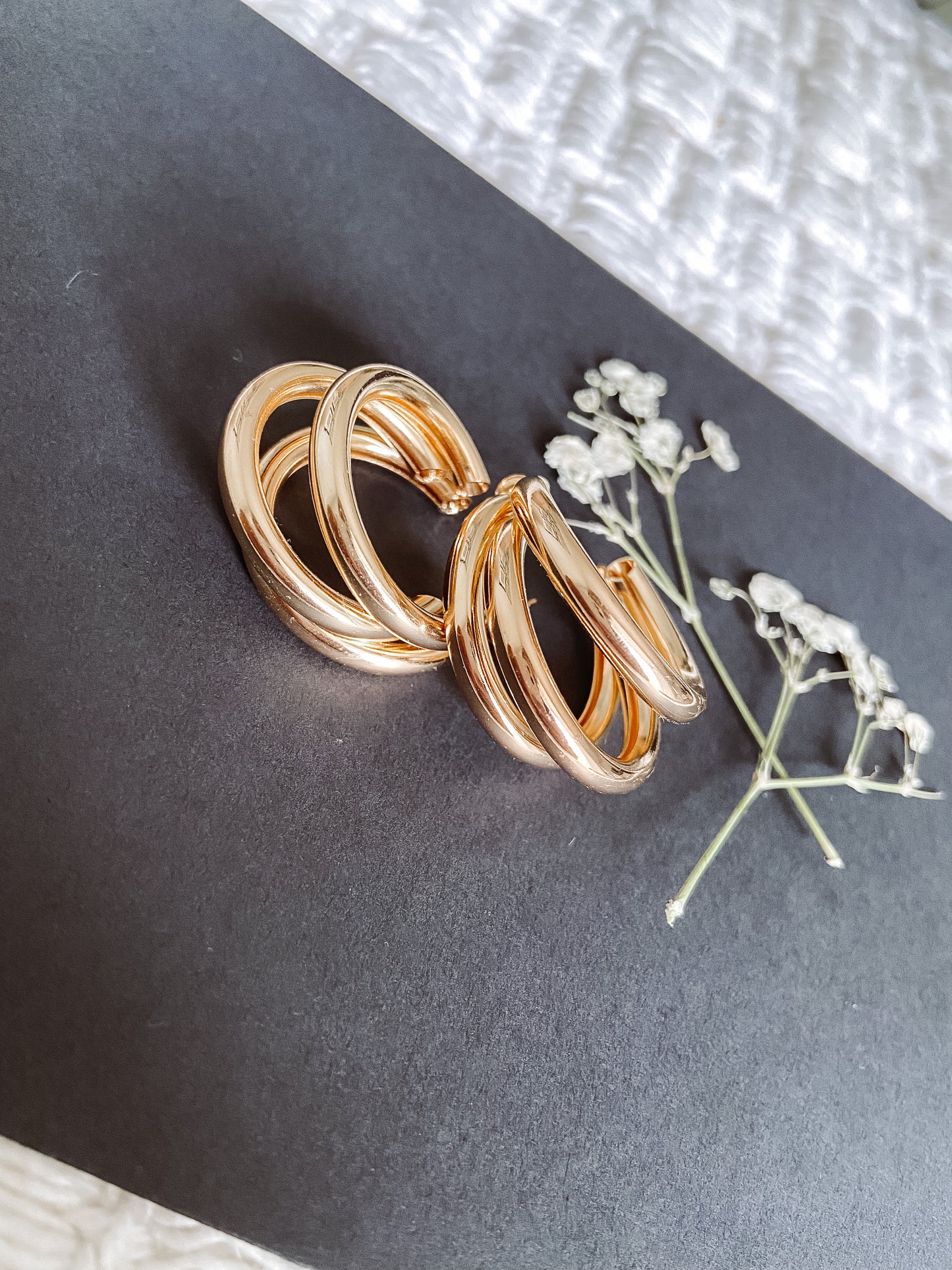 Infinity gold hoop